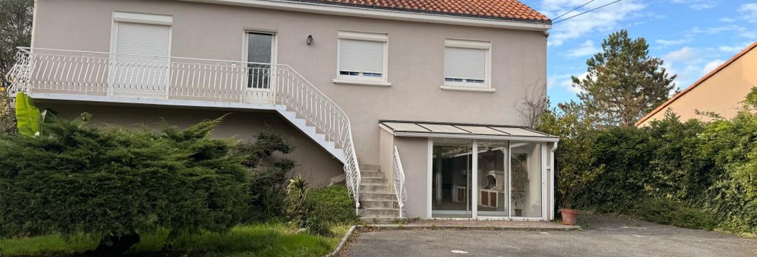 Maison 8 Pièces 181 m² à vendre à Geneston (44140)