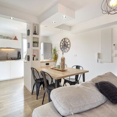 Appartement 3 pièces 240000 €