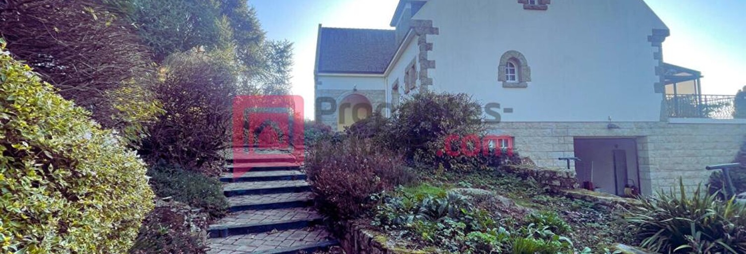 Maison 10 Pièces 305 m² à vendre à Rochefort-en-Terre (56220)