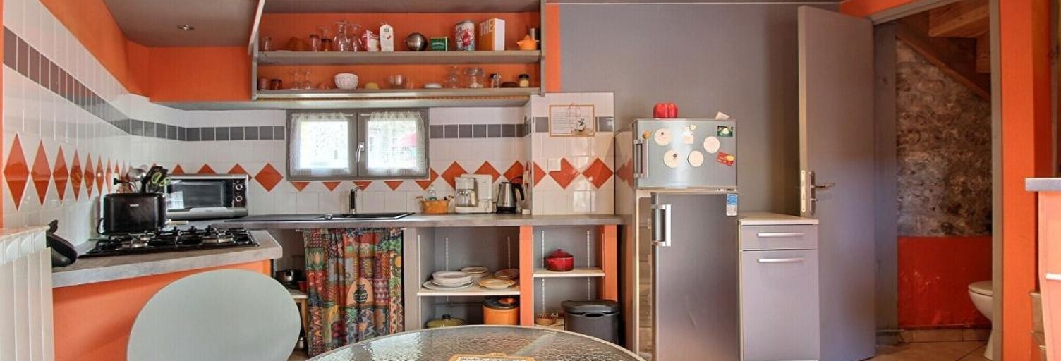 Maison 3 Pièces 35 m² à vendre à Mayres (07330)