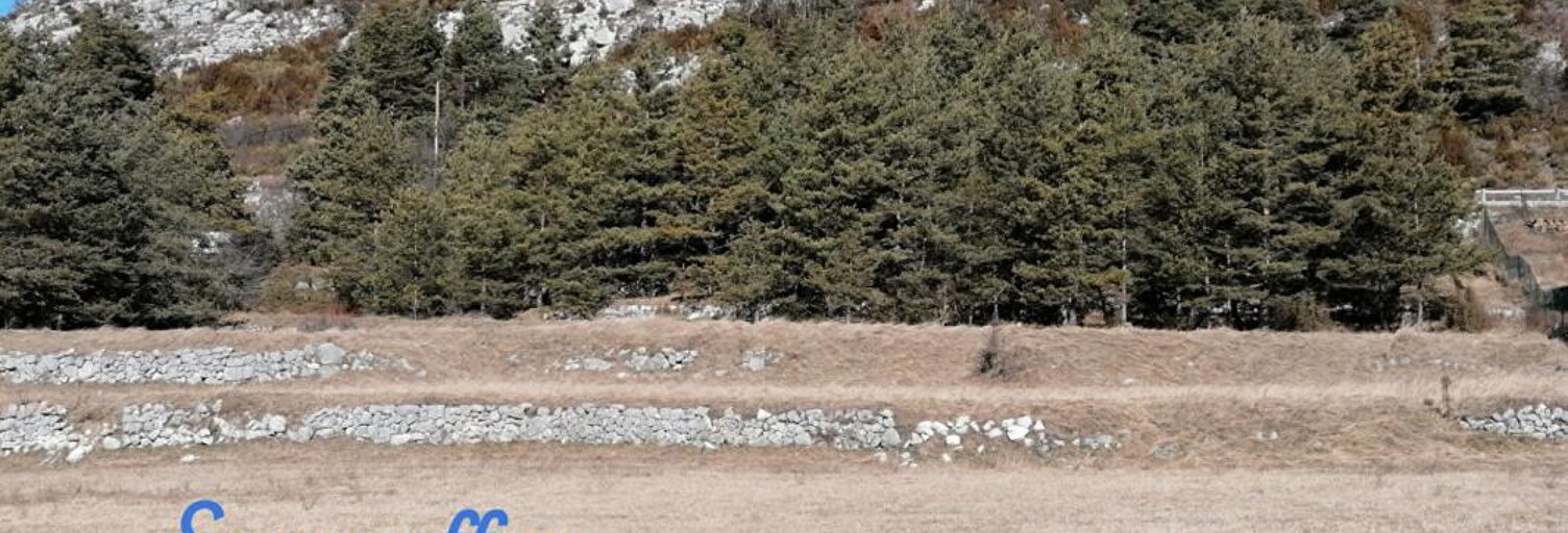 Terrain  3000 m² à vendre à Caille (06750)