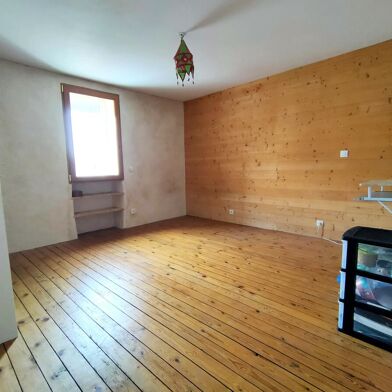 Maison 7 pièces 394400 €