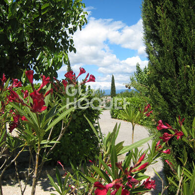 Maison 18 pièces 780000 €