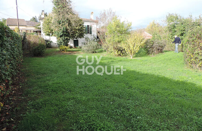 Maison à renover, sur grand terrain de 1100 m2 — photo 3