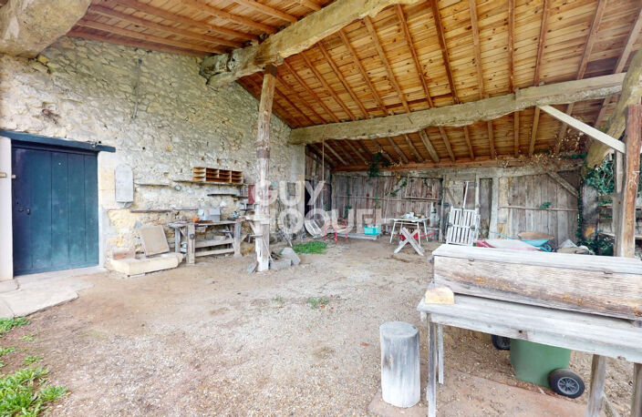 Maison à renover, sur grand terrain de 1100 m2 — photo 4