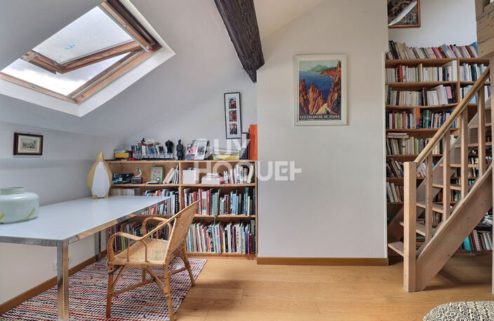 Charmant T5 avec cachet de l'ancien - Saxe Gambetta — photo 4