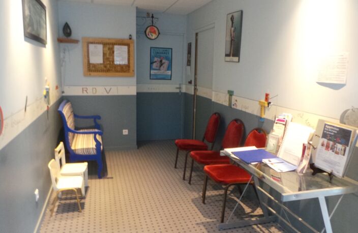 Bureau ou cabinet médical de 84 m² à Aix les Bains — photo 3