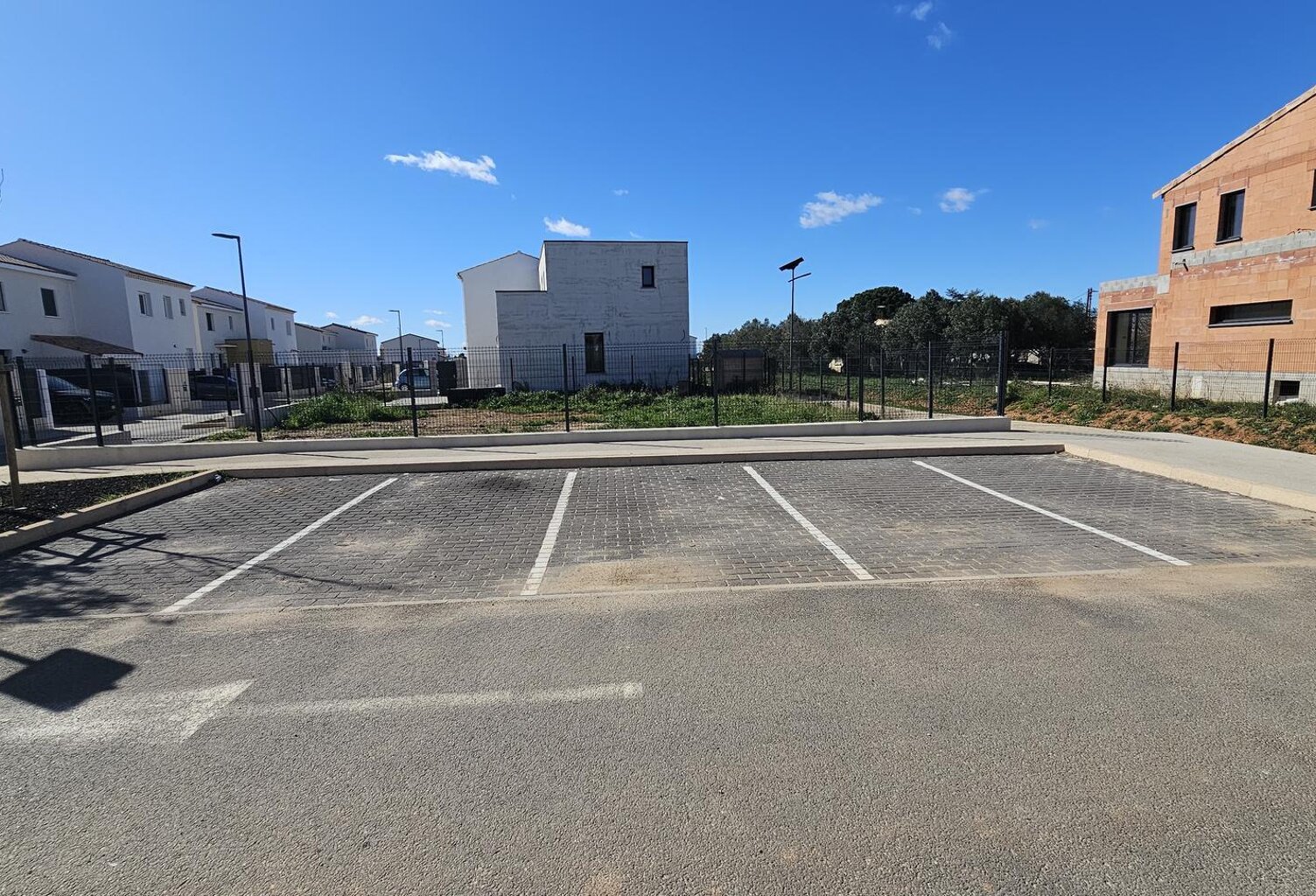 Vente terrain  304 m² Vauvert (30600) — photo 1