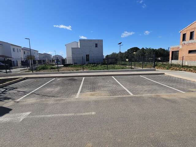 Terrain 304 m² à Vauvert — photo du bien