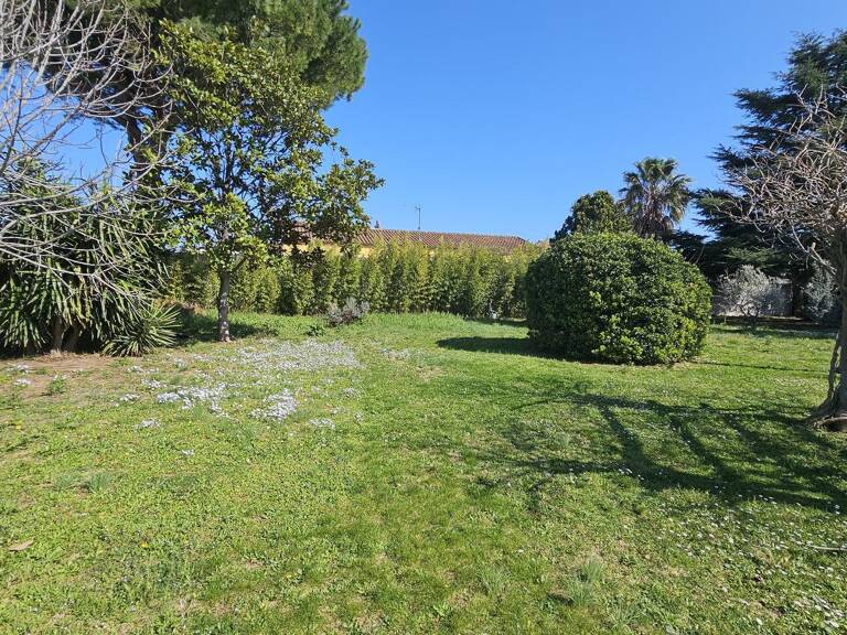 Terrain à construire  609 m²  — photo 1