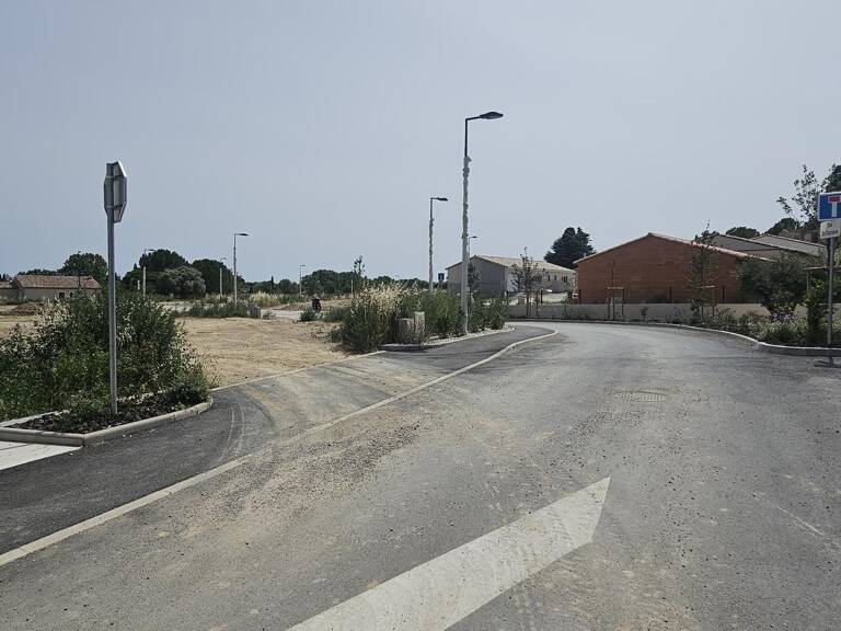 Terrain à construire  451 m²  — photo 1