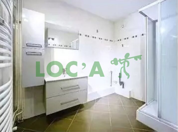 Photo Location T4 74 m² à Quetigny 987 ¤ CC /mois image 4/4