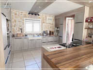 Maison contemporaine à vendre à Viriat   140 m2, 4 chambres, — photo 2