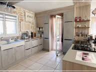 Maison contemporaine à vendre à Viriat   140 m2, 4 chambres, — photo 4