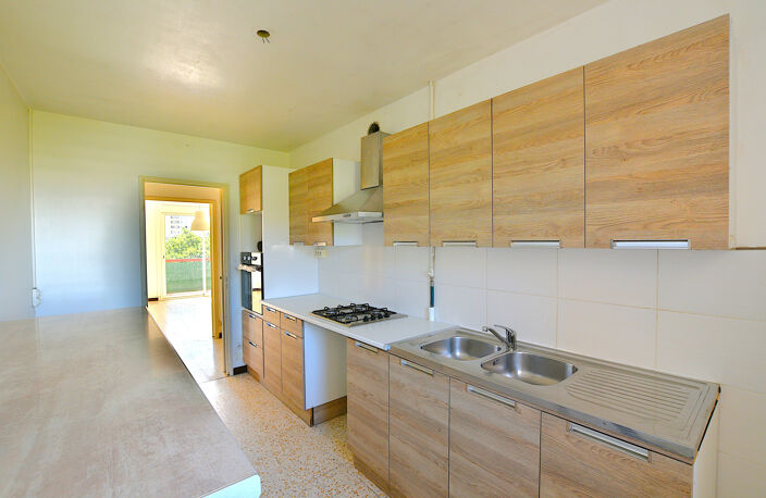 T4 Toulon Est — photo 3