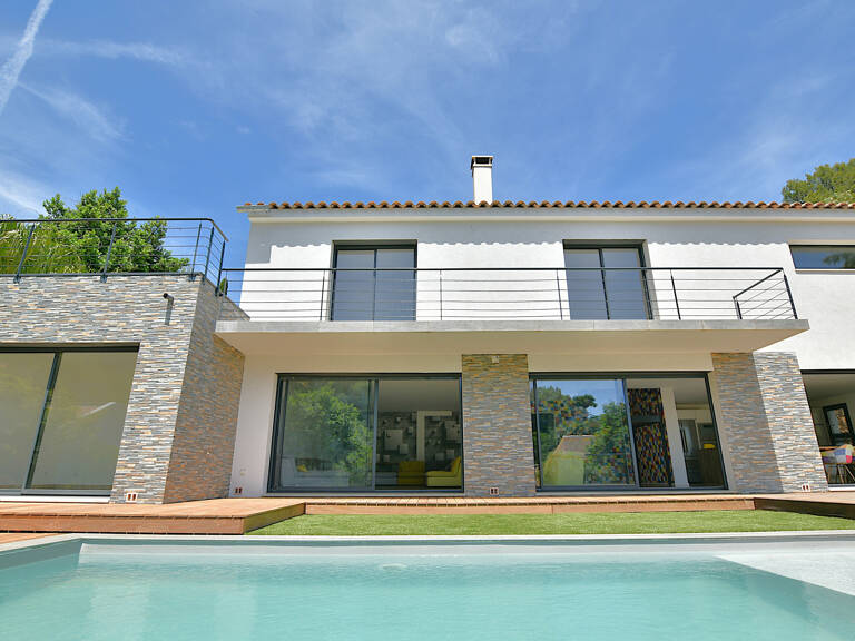 NOUVEAUTE LS PROPERTIES A CARQUEIRANNE : A 1,5 km du port et — photo 1