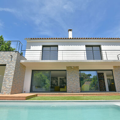 Maison 6 pièces 995000 €