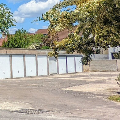Garage  15000 €