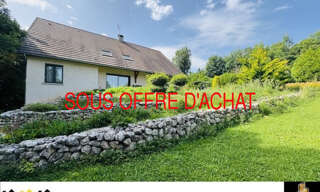 Maison 8 Pièces 255 m² à vendre à Saint-Laurent-en-Beaumont (38350)