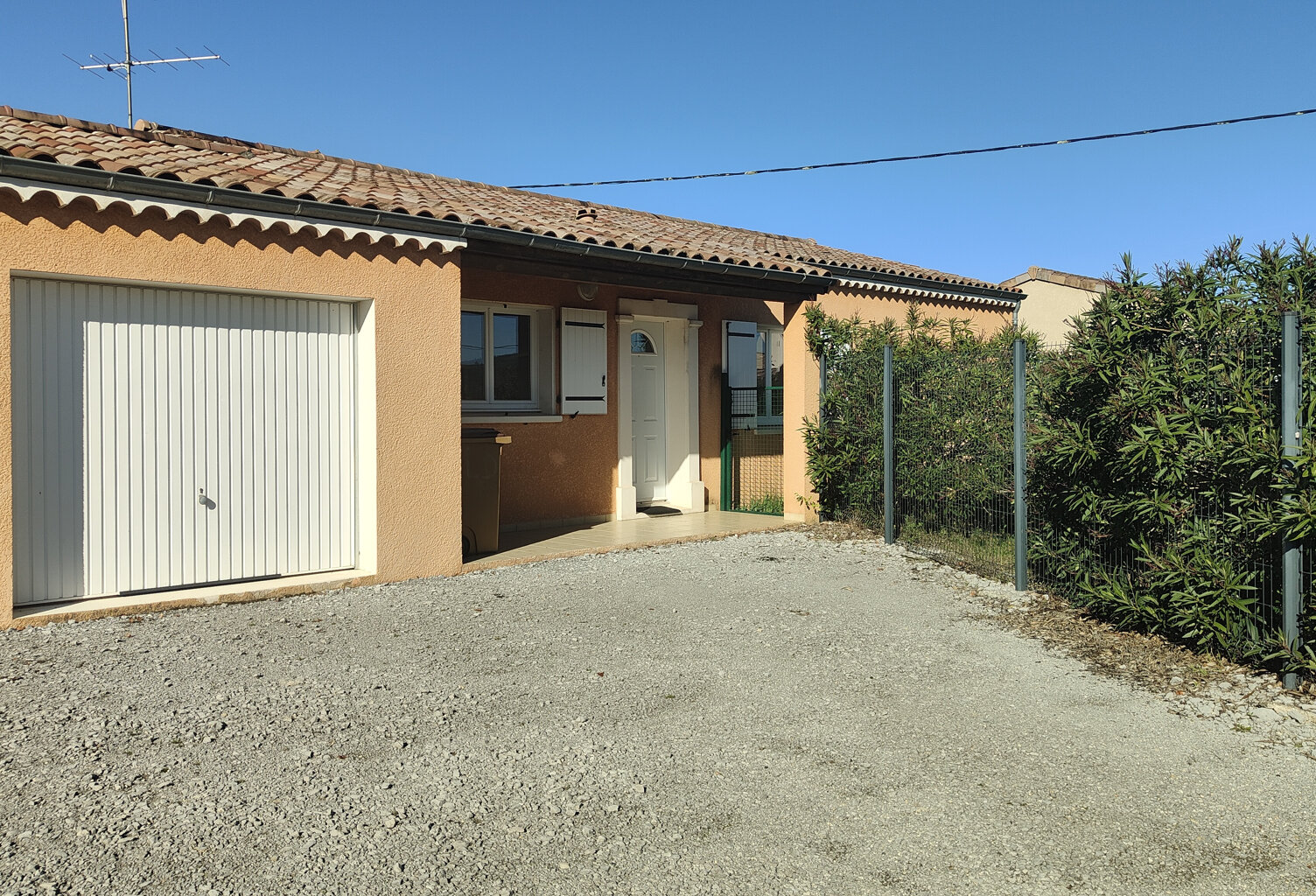 MAISON PLAINPIED AVEC TERRAIN ST SERNIN — photo 1