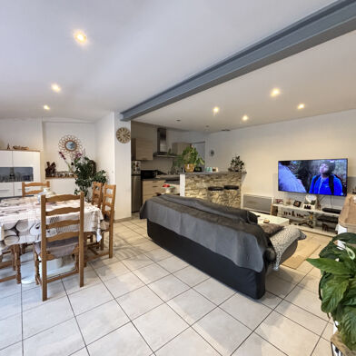 Maison 4 pièces 860 €