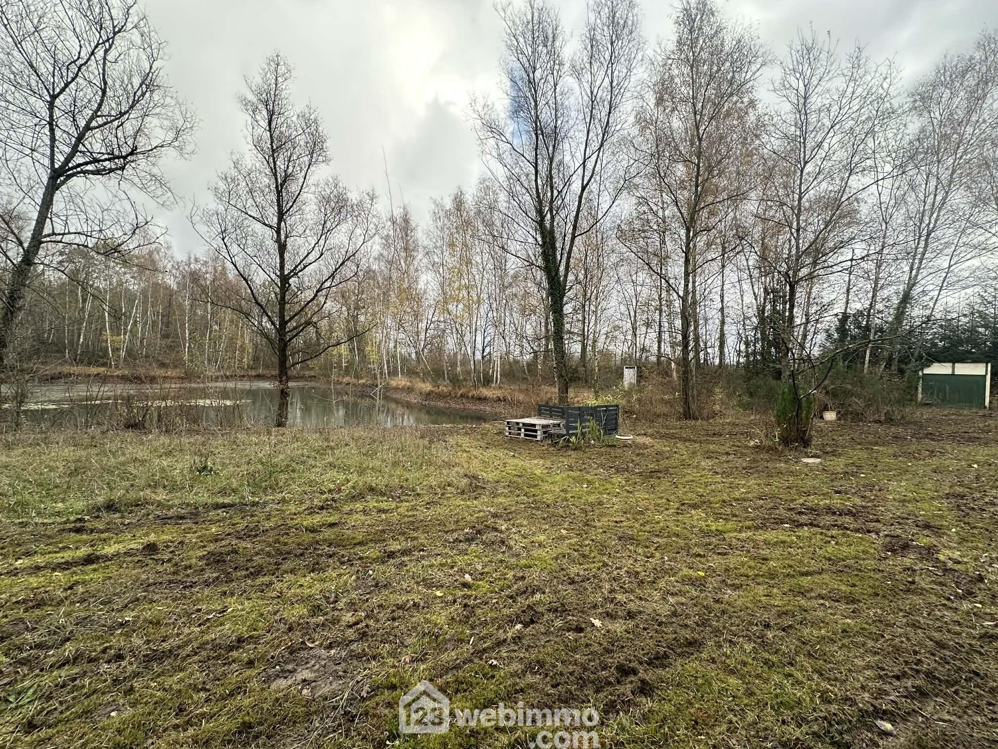 Terrain de loisirs - 10450m² - Étouvelles