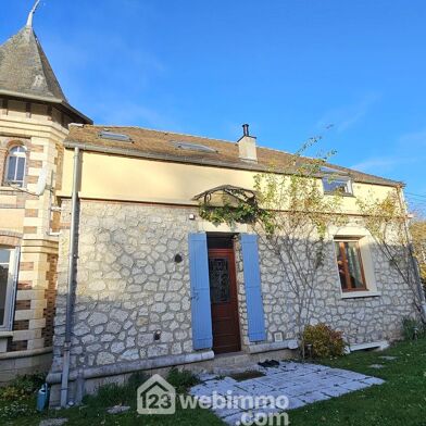 Maison 8 pièces 572500 €