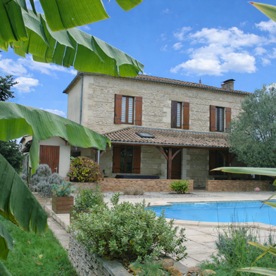 Maison 8 pièces 383250 €