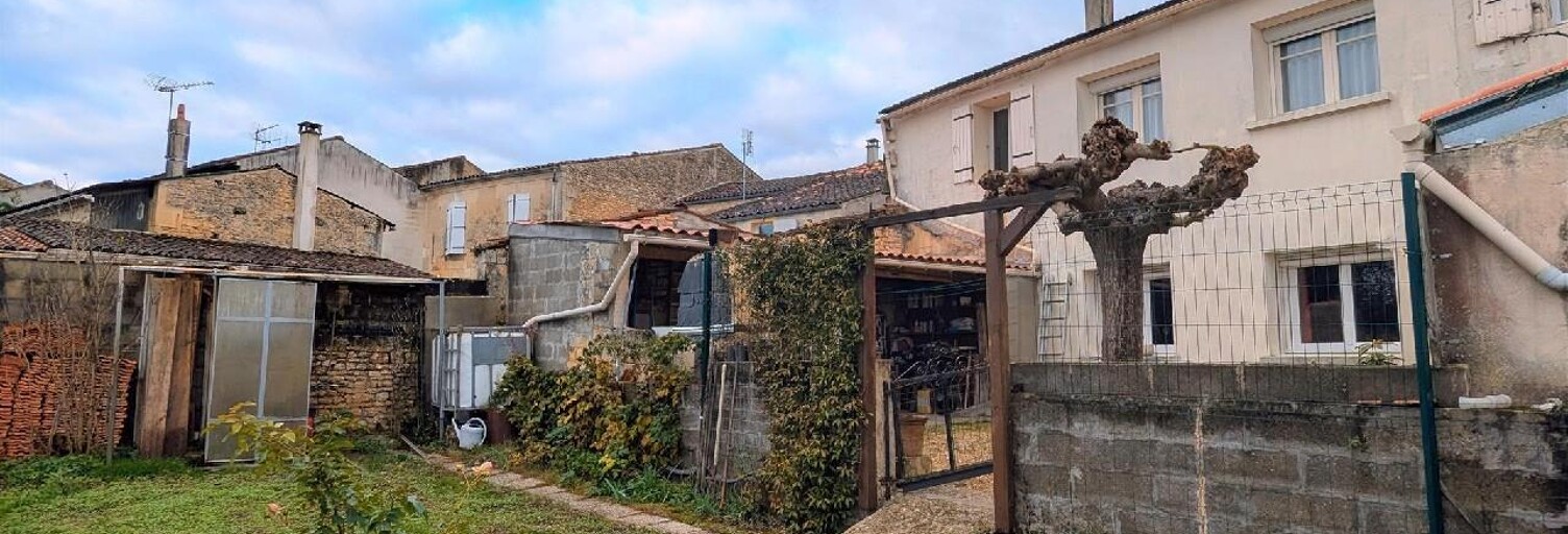 Maison 6 Pièces 292 m² à vendre à Burie (17770)