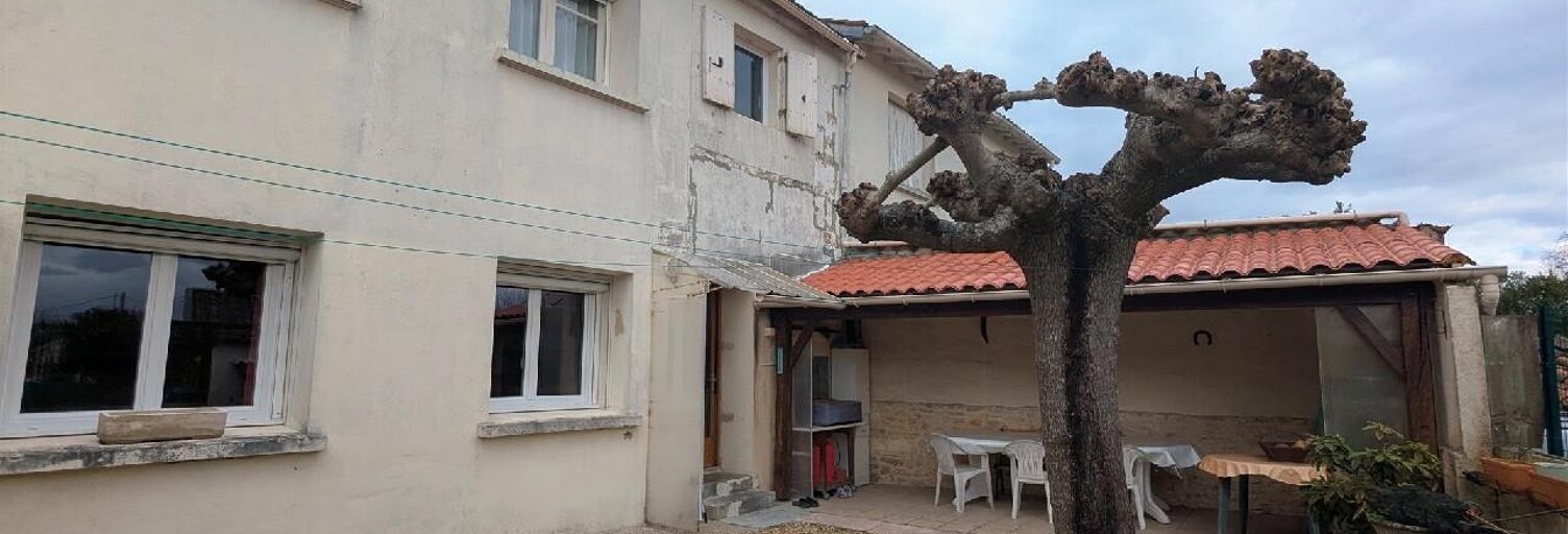 Maison 6 Pièces 230 m² à vendre à Burie (17770)