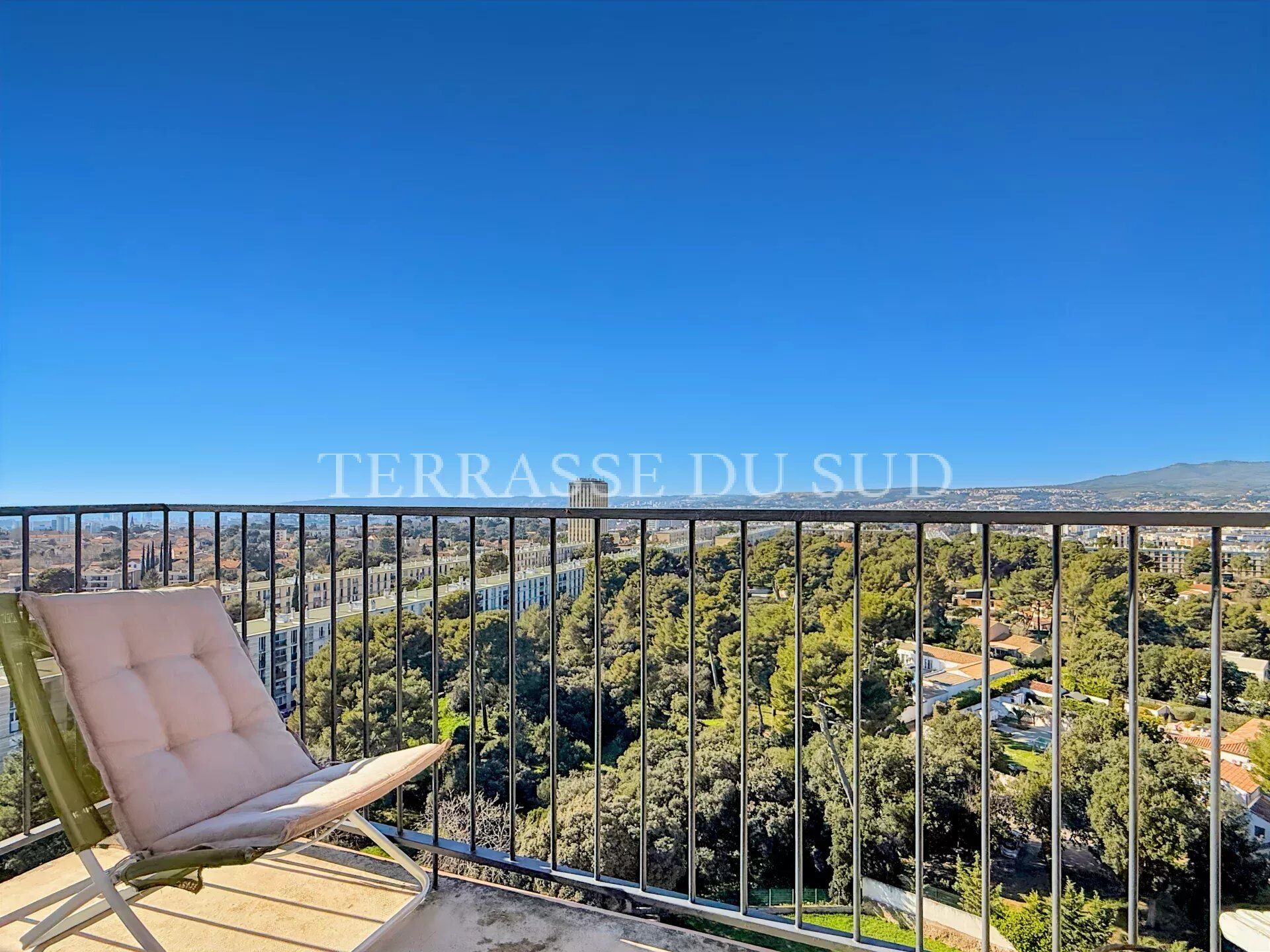 Appartement  T4 à vendre Marseille 12eme 13012