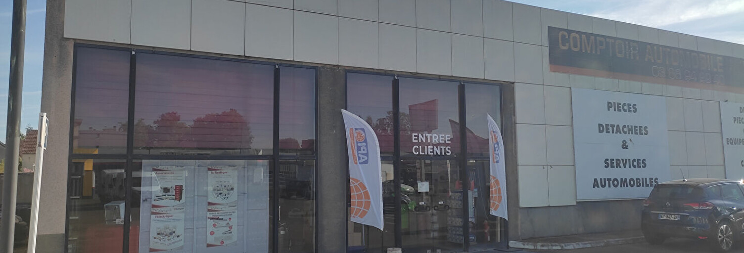 Commerce  520 m² à louer à Auxerre (89000)