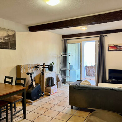 Appartement 2 pièces 700 €