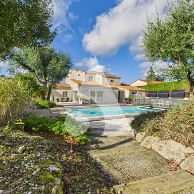 Maison 7 pièces 539500 €