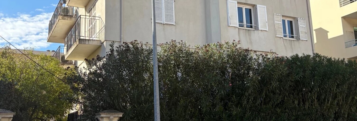 Immeuble  404 m² à vendre à Nice (06200)