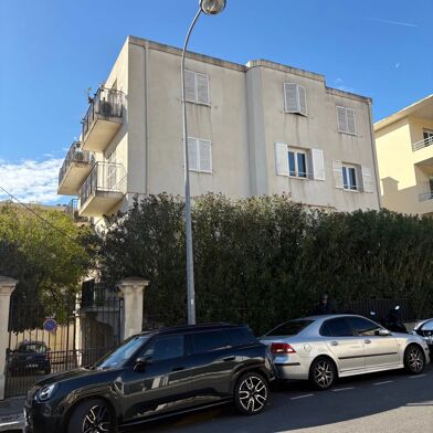 Immeuble  1950000 €