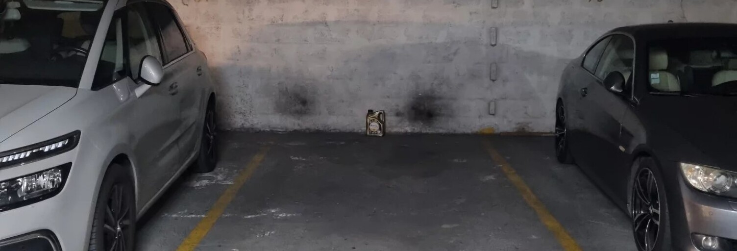 Garage   m² à vendre à Nice (06300)