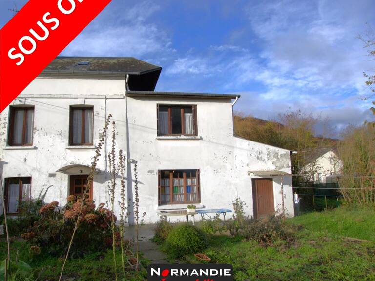 MAISON DE VILLE JUMELEE / LILLEBONNE — photo 1