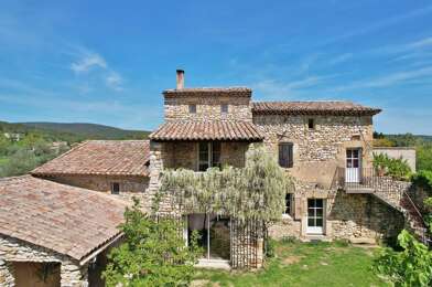 Maison 7 pièces 749000 €