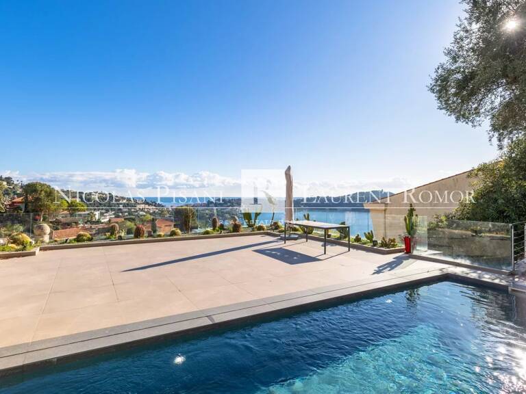 Villa contemporaine avec piscine rooftop et vue panoramique — photo 1