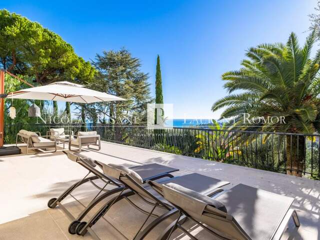 VENTE VILLA ROQUEBRUNE CAP MARTIN — photo du bien