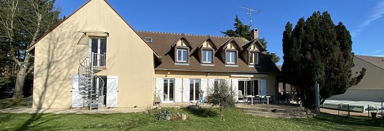 Maison 10 Pièces 269 m² à vendre à Champcueil (91750)