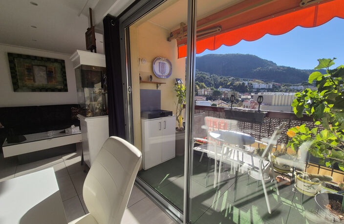 Appartement 3 pièces -- 78 m2 -- La Trinité (06340) — photo 2