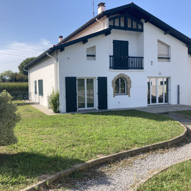 Appartement 2 pièces 847 €