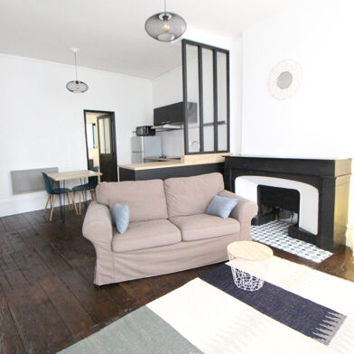 Appartement 2 pièces 663 €