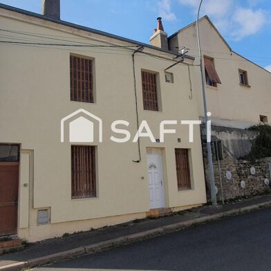 Immeuble  110250 €