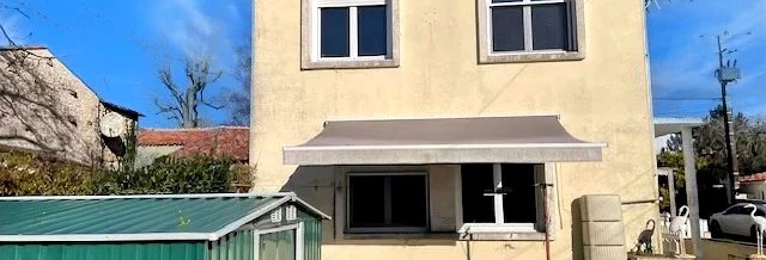 Maison 5 Pièces 97 m² à vendre à Bords (17430)