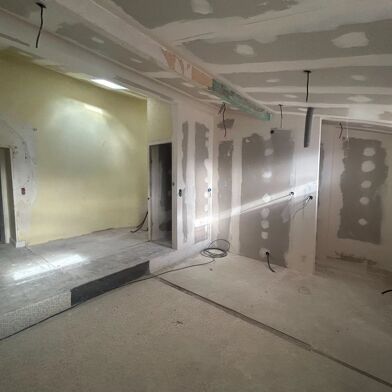 Appartement 3 pièces 56000 €