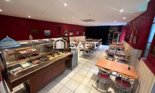 Commerce 4 Pièces 425 m² à vendre à Magné (79460)