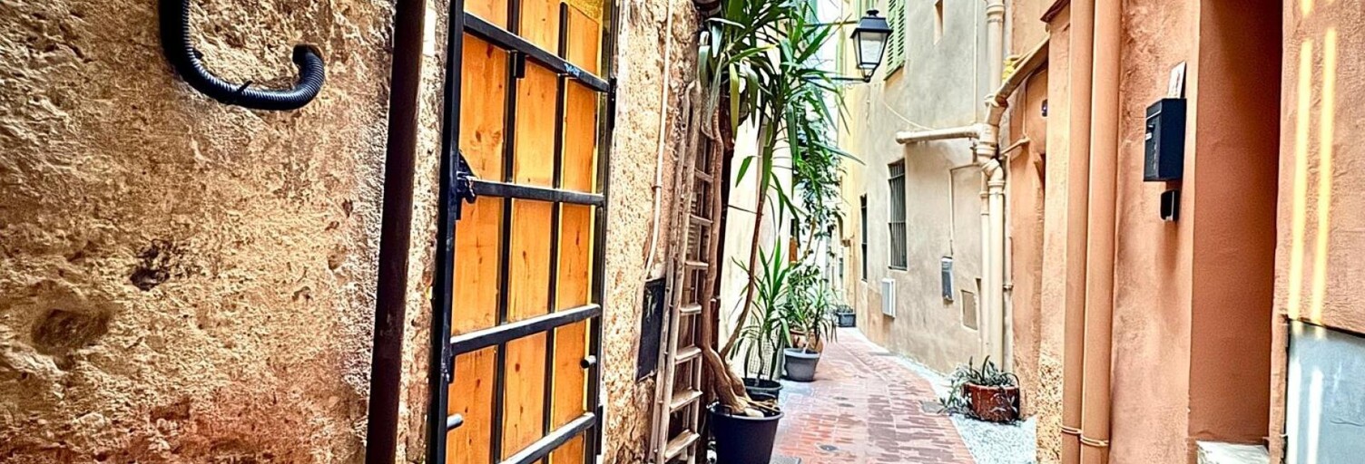 Garage   m² à vendre à Menton (06500)